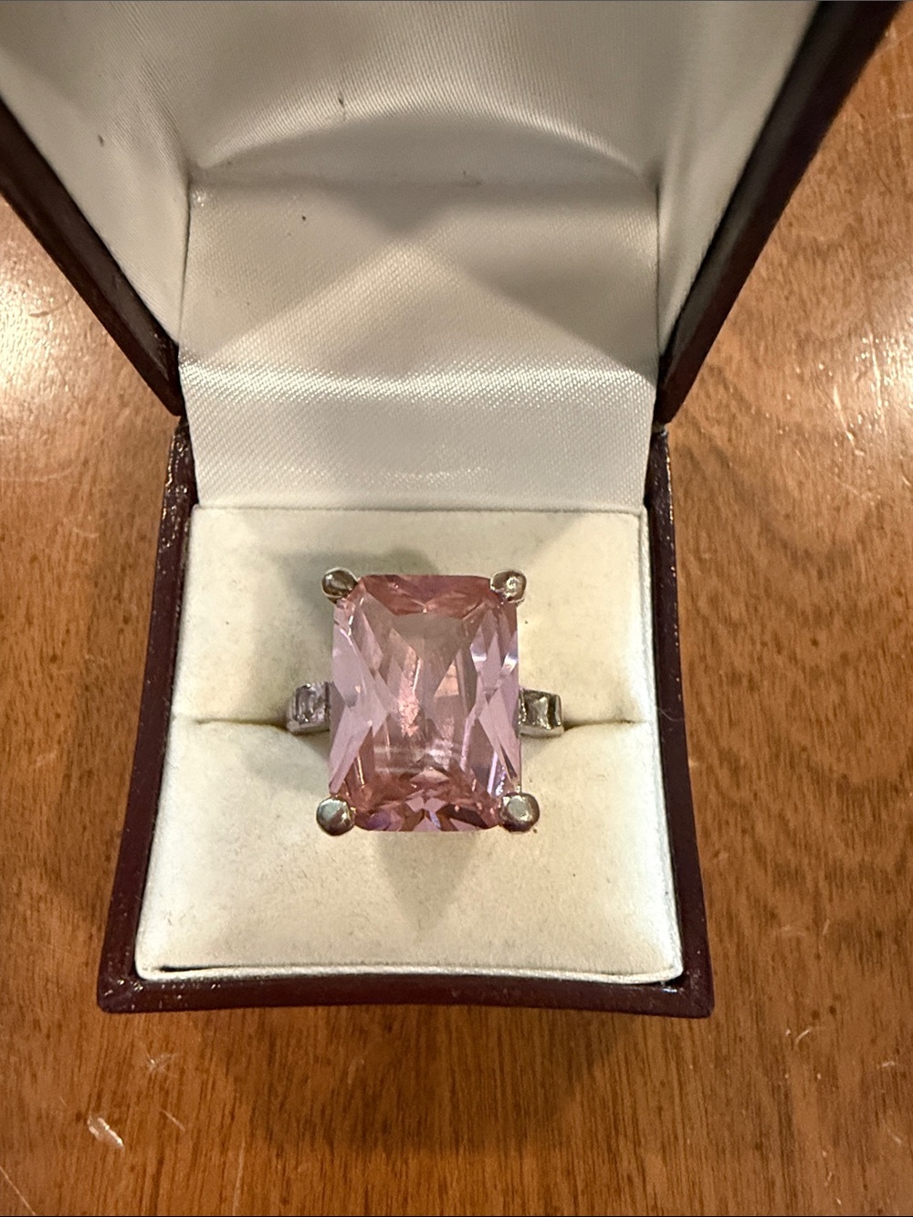 Elegant Pink Gemstone Cocktail Ring *one tiny stone missing* Size 7 1/4